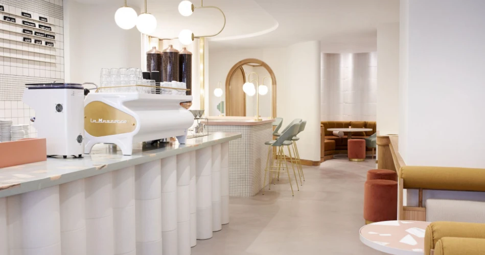 A Night Out in Jeddah: Best 10 Cafés and Lounges