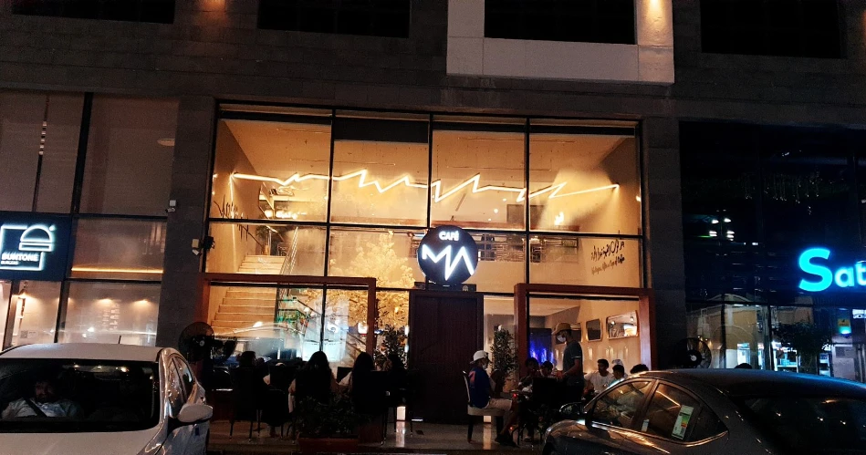 A Night Out in Jeddah: Best 10 Cafés and Lounges